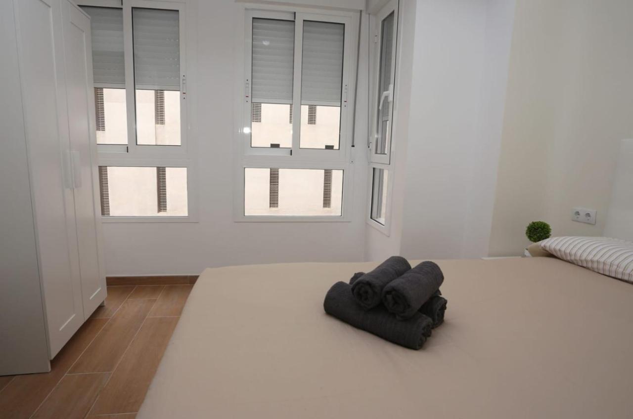 אליקאנטה Apartamentos Navas Gam מראה חיצוני תמונה