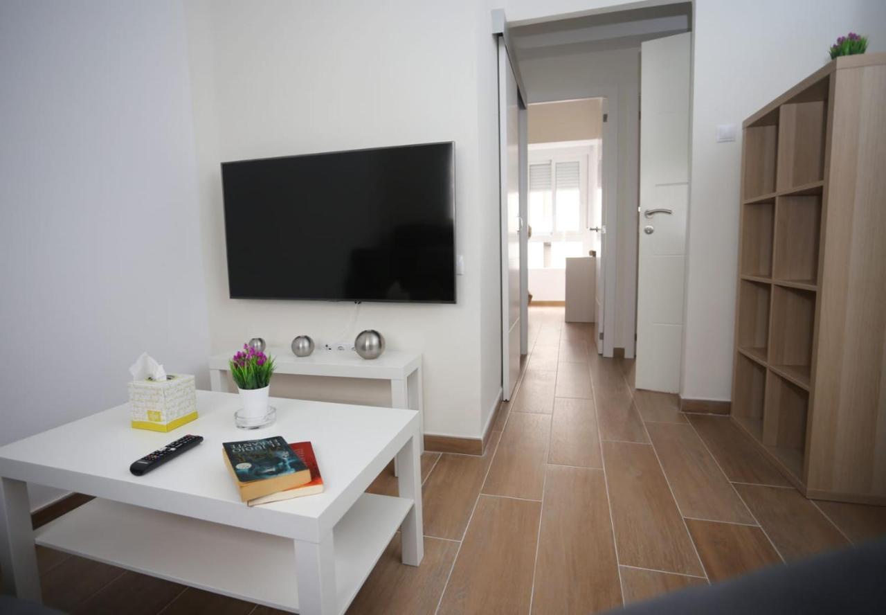 אליקאנטה Apartamentos Navas Gam מראה חיצוני תמונה